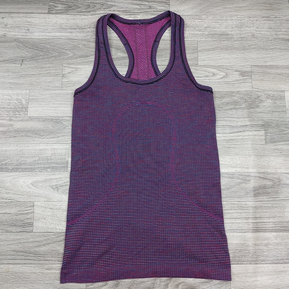 Lululemon Ribbed Purple Athletic Tank Size 4 Medium
